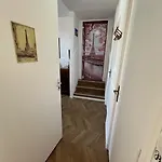 Les Roitelets Paris - T2 - Thème Parisien - Entièrement Neuf - Classé 2 étoiles - Proche Centre-ville&thermes - Ménage Et Linge De Maison Inclus